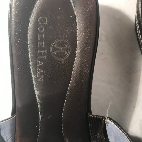 NIKE Women ColeHaan Leather Dress Heels - Picture 4 of 7